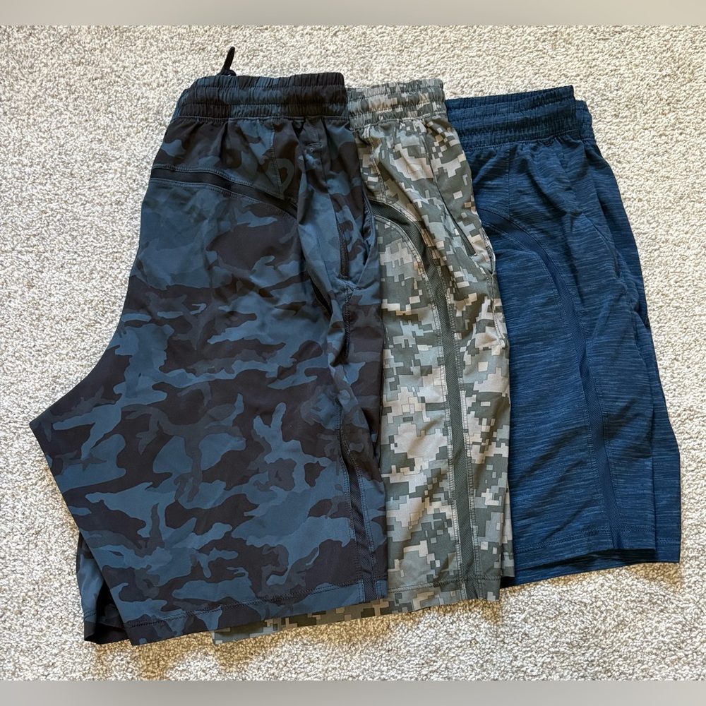 Lululemon BUNDLE OF 3 Men’s Athletic Size Small Shorts